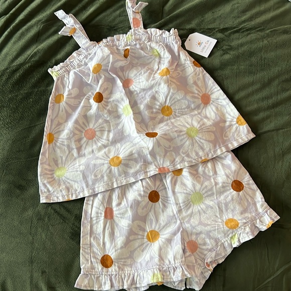 LC Lauren Conrad Other - NWT Little Co. by Lauren Conrad size 8